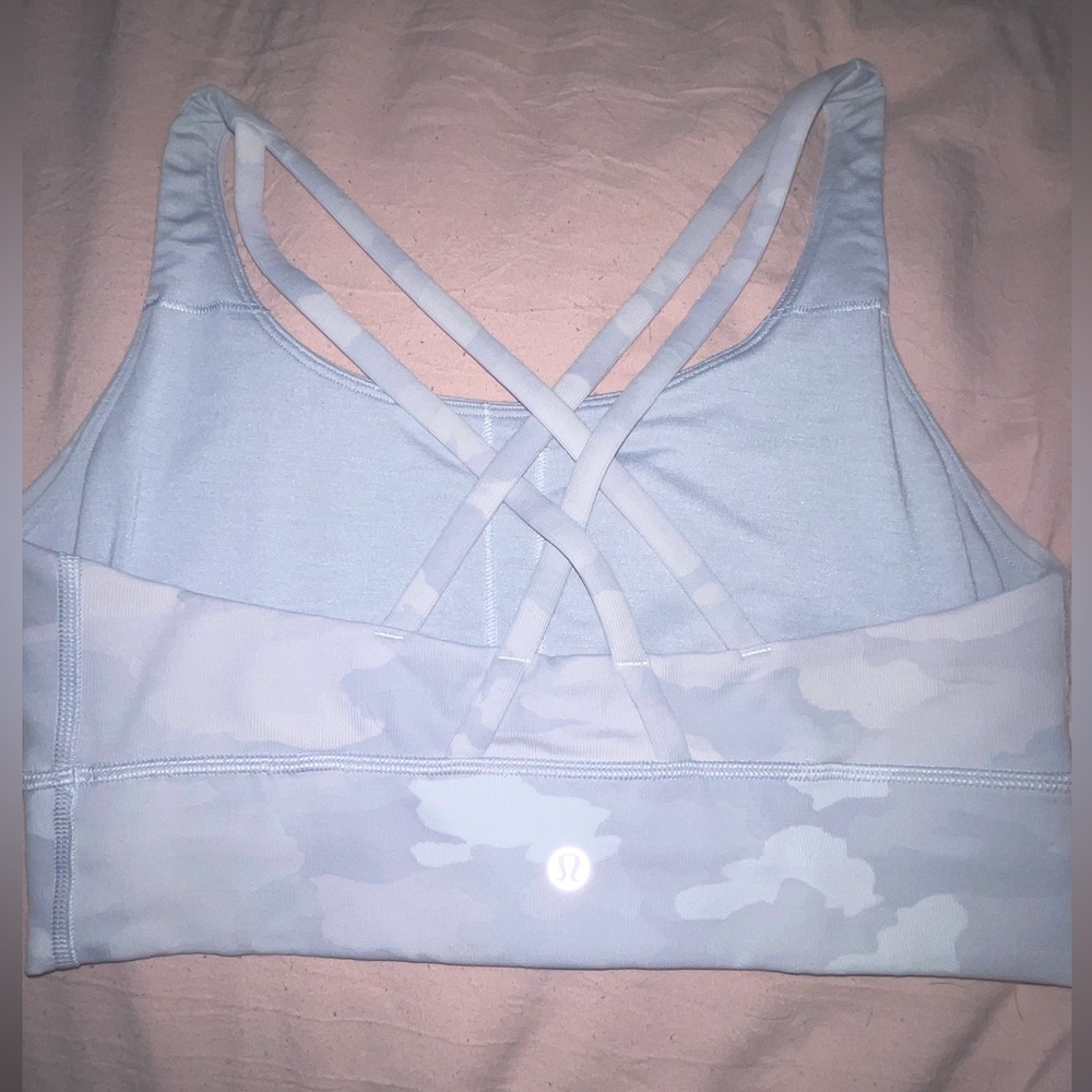Lululemon Sports Bra, Size 8, Razorback